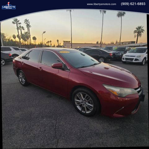 2016 Toyota Camry SE FWD photo