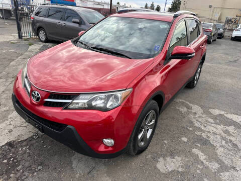 2015 Toyota RAV4 XLE AWD photo
