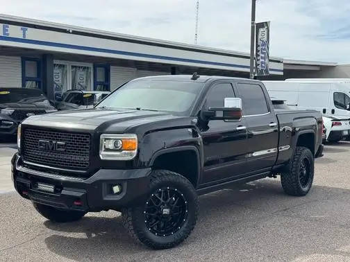 2016 GMC Sierra 2500HD Denali 4WD photo