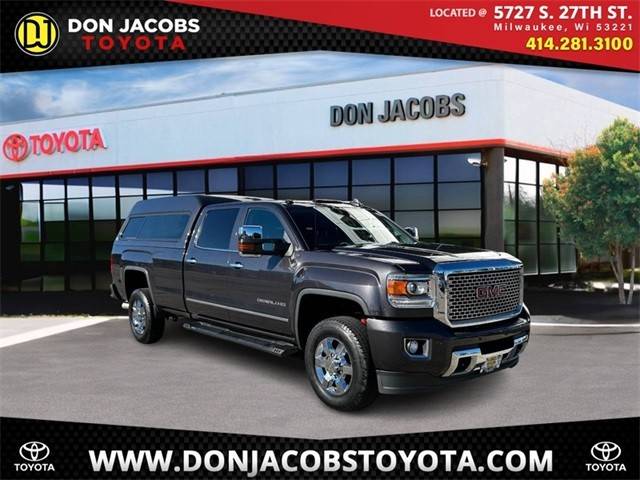 2016 GMC Sierra 3500HD Denali 4WD photo