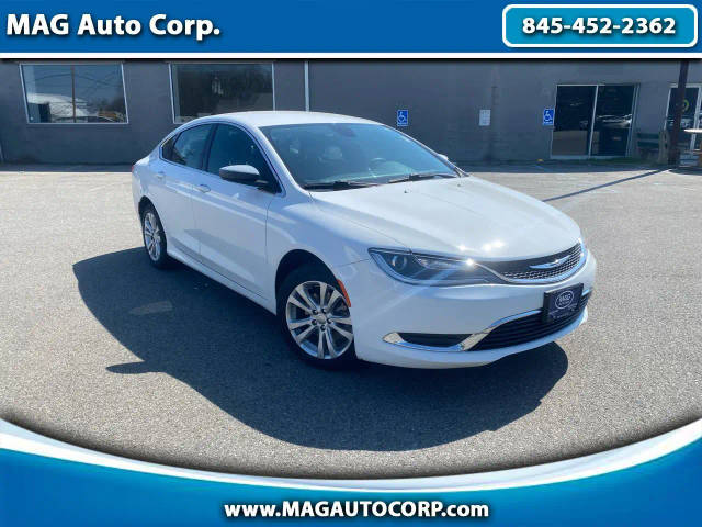 2015 Chrysler 200 Limited FWD photo