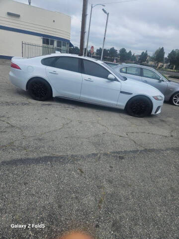 2016 Jaguar XF S RWD photo