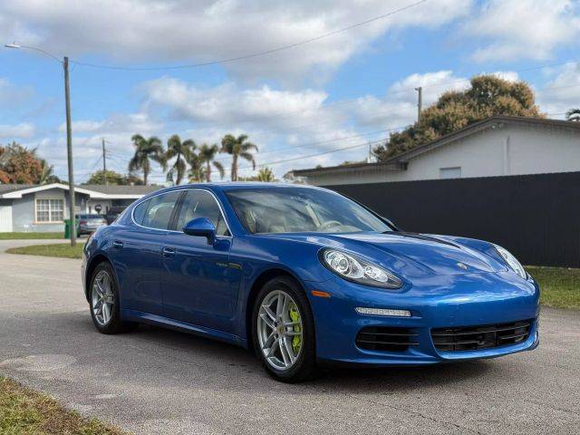 2016 Porsche Panamera S E-Hybrid RWD photo