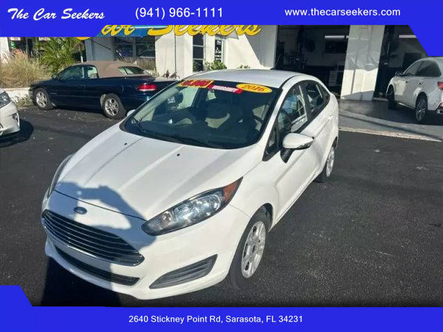 2016 Ford Fiesta SE FWD photo