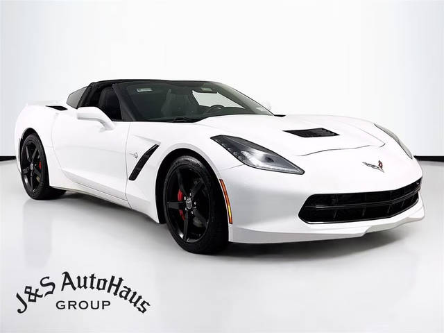 2016 Chevrolet Corvette 2LT RWD photo