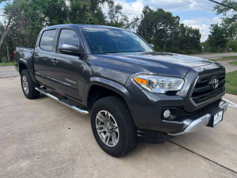2016 Toyota Tacoma SR5 4WD photo