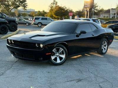 2016 Dodge Challenger R/T RWD photo