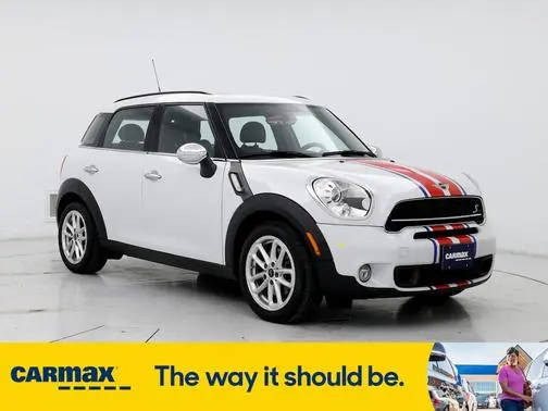 2015 MINI Countryman S FWD photo