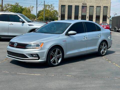 2016 Volkswagen Jetta 2.0T GLI SE FWD photo