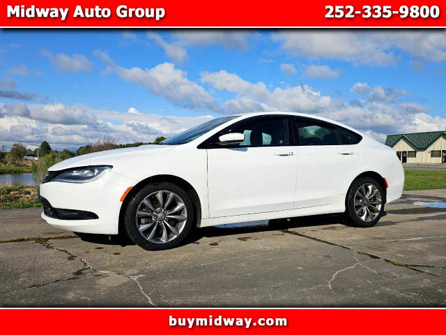 2015 Chrysler 200 S AWD photo