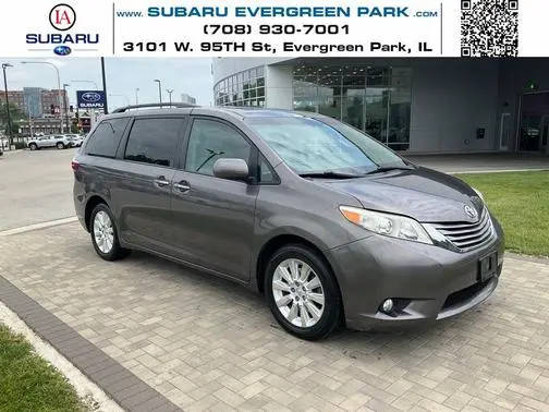 2015 Toyota Sienna XLE AWD photo