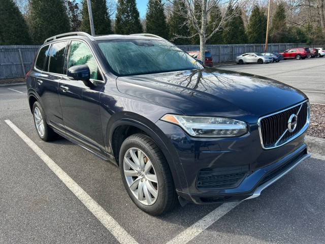 2016 Volvo XC90 T6 Momentum AWD photo