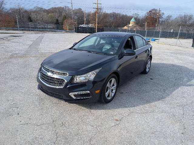 2015 Chevrolet Cruze LT FWD photo