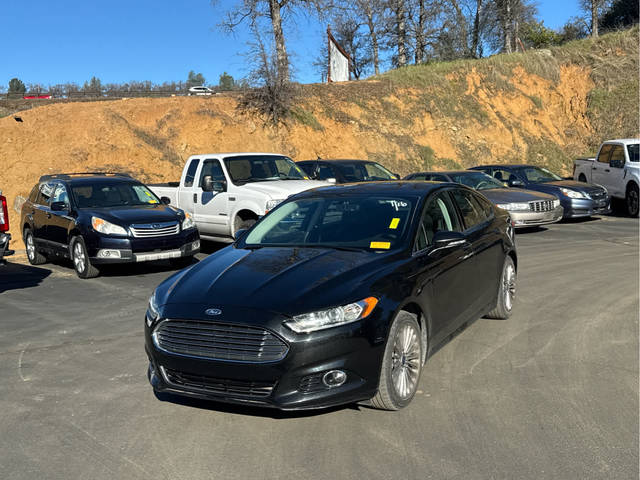 2015 Ford Fusion Titanium FWD photo