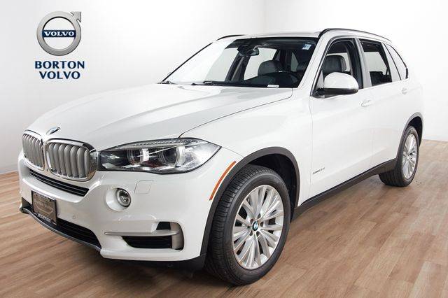 2015 BMW X5 xDrive50i AWD photo