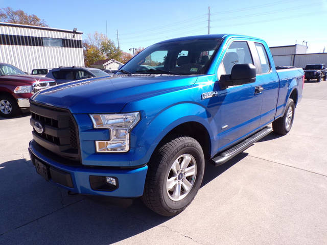 2016 Ford F-150 XL 4WD photo