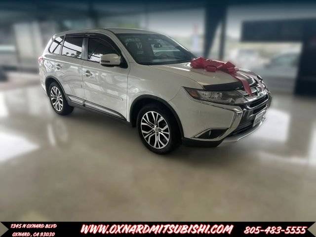 2016 Mitsubishi Outlander SE FWD photo