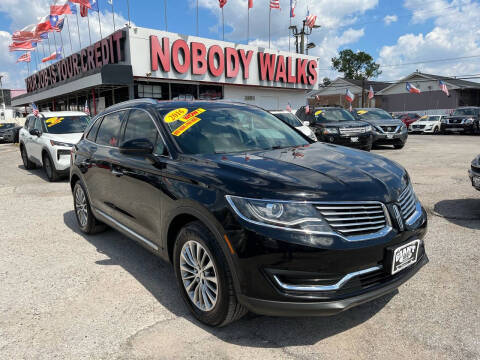 2016 Lincoln MKX Select FWD photo