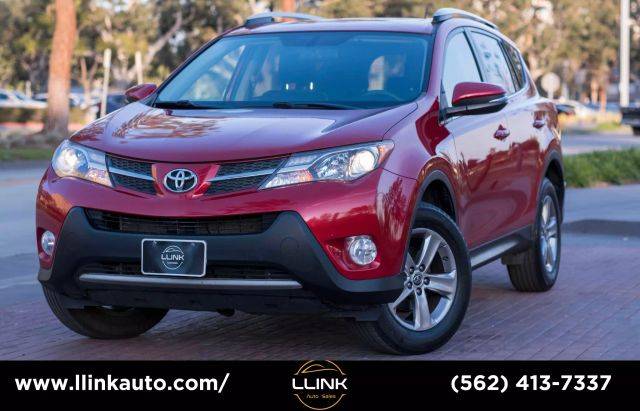 2015 Toyota RAV4 XLE FWD photo