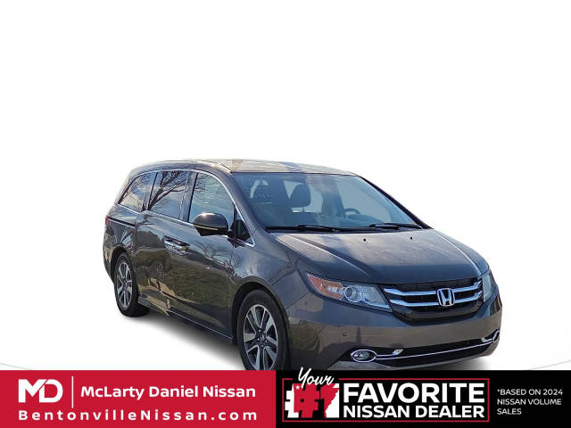 2016 Honda Odyssey Touring FWD photo