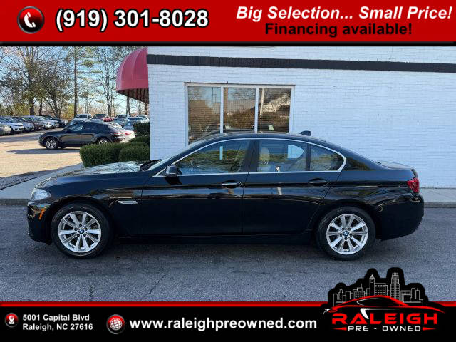 2016 BMW 5 Series 528i RWD photo