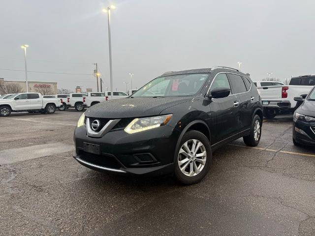 2016 Nissan Rogue SV AWD photo