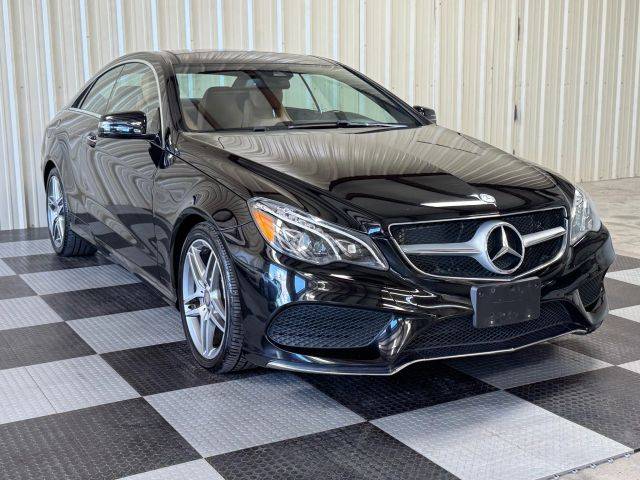 2016 Mercedes-Benz E-Class E 400 AWD photo