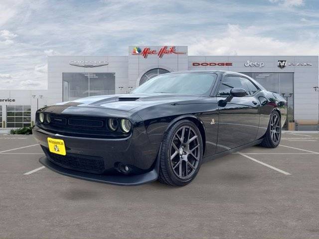 2016 Dodge Challenger R/T Scat Pack RWD photo