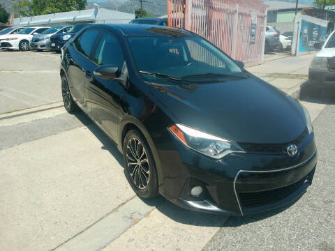 2015 Toyota Corolla S Plus FWD photo