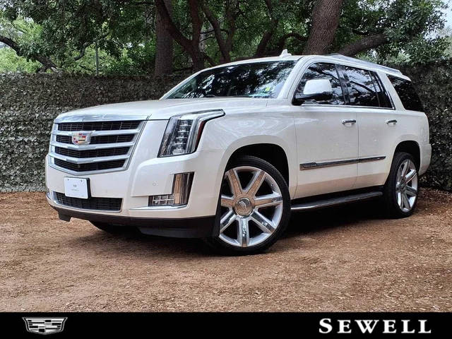 2015 Cadillac Escalade Luxury 4WD photo
