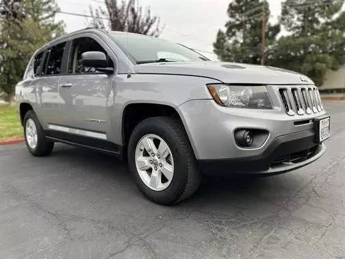 2015 Jeep Compass Sport FWD photo