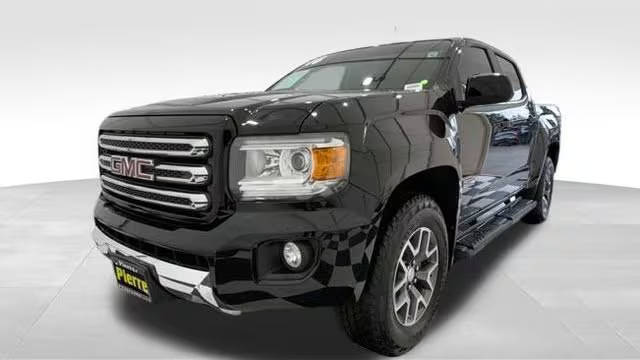 2016 GMC Canyon 4WD SLE 4WD photo
