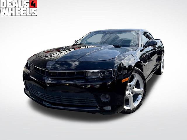 2015 Chevrolet Camaro LT RWD photo