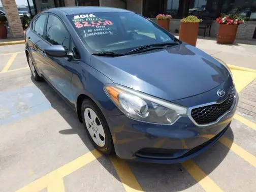 2016 Kia Forte LX FWD photo
