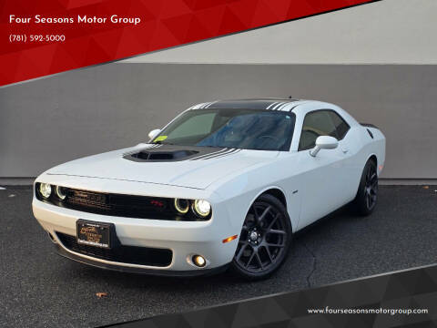 2016 Dodge Challenger R/T Plus Shaker RWD photo