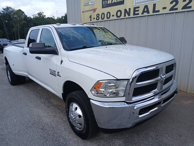 2016 Ram 3500 Tradesman 4WD photo