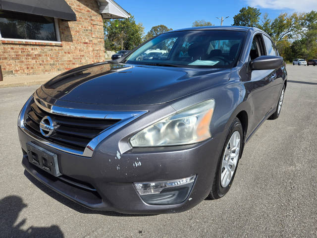 2015 Nissan Altima 2.5 S FWD photo