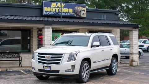 2015 Cadillac Escalade Luxury RWD photo
