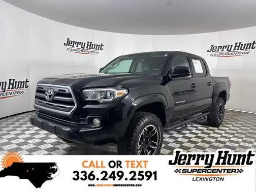 2016 Toyota Tacoma SR5 4WD photo