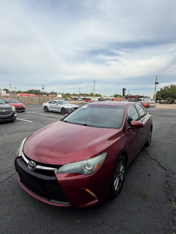 2016 Toyota Camry SE FWD photo