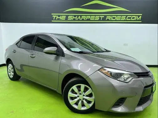2016 Toyota Corolla LE FWD photo