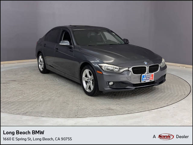 2015 BMW 3 Series 320i RWD photo