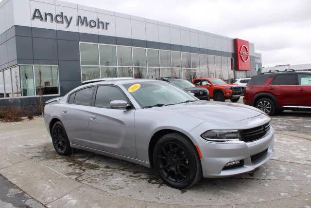 2016 Dodge Charger SXT AWD photo