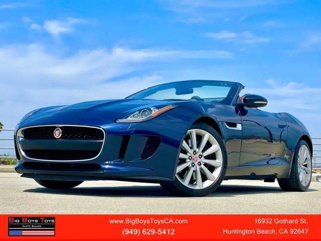 2016 Jaguar F-Type RWD photo