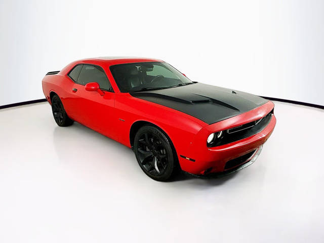 2016 Dodge Challenger R/T Plus RWD photo