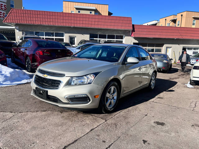 2016 Chevrolet Cruze LT FWD photo