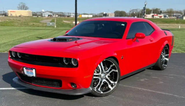 2016 Dodge Challenger 392 Hemi Scat Pack Shaker RWD photo