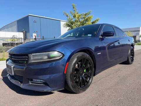 2015 Dodge Charger RT RWD photo
