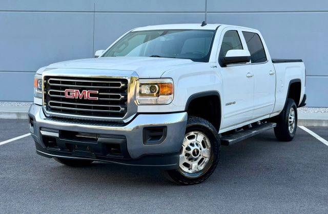 2015 GMC Sierra 2500HD SLE 4WD photo