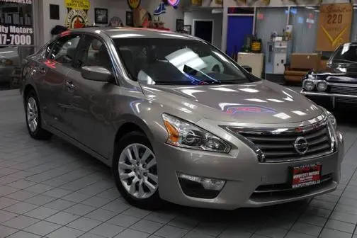 2015 Nissan Altima 2.5 S FWD photo